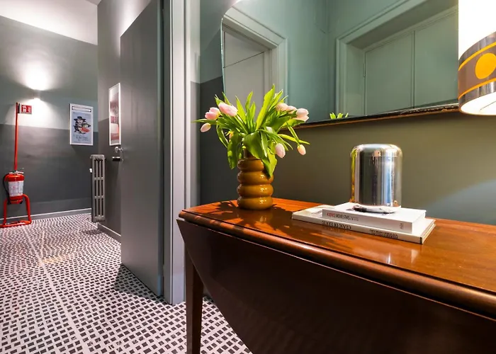 Ht Vatican Cozy & 4* Rome